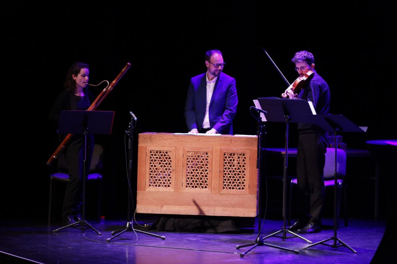 Tournée solidaire de l'Opérabus