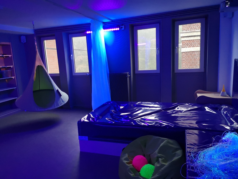 La salle SNOEZELEN pour enfants autistes